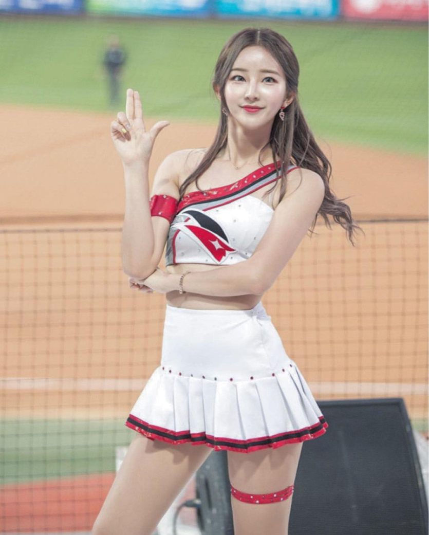 92년생-김진아-치어리더